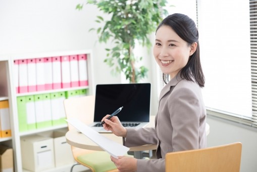 不動産会社での事務職
